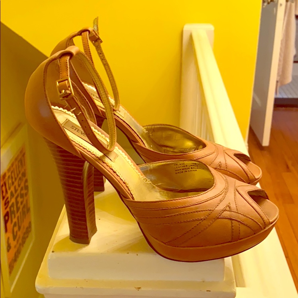 Tan ankle strap platform